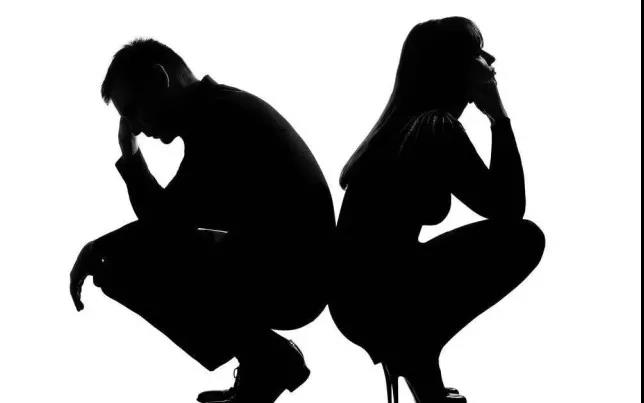 男子海外自杀，留下遗嘱将遗产都留给妻子，公婆不干了！法院这样判